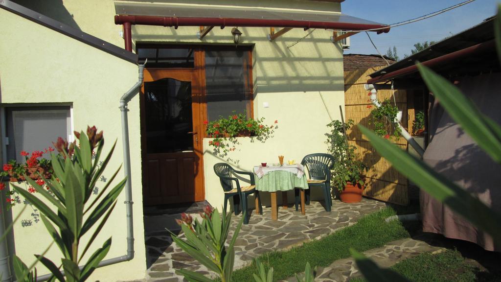 קלוז'-נאפוקה Garden City Apartment מראה חיצוני תמונה